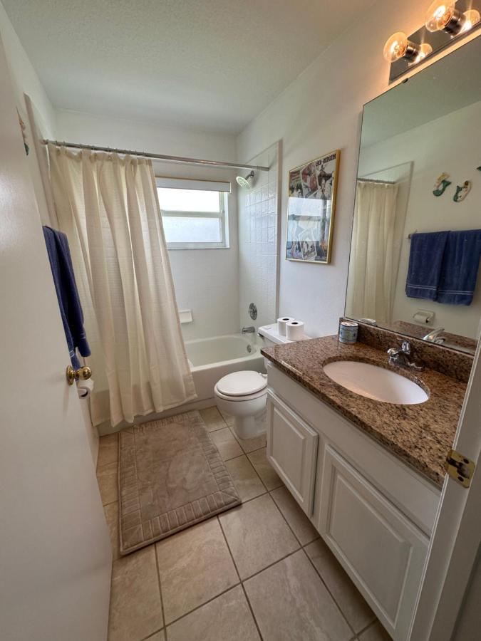 Private Pool With A Beautiful View Overlooking The Lake! Near Disney - Universal Kissimmee Exterior photo